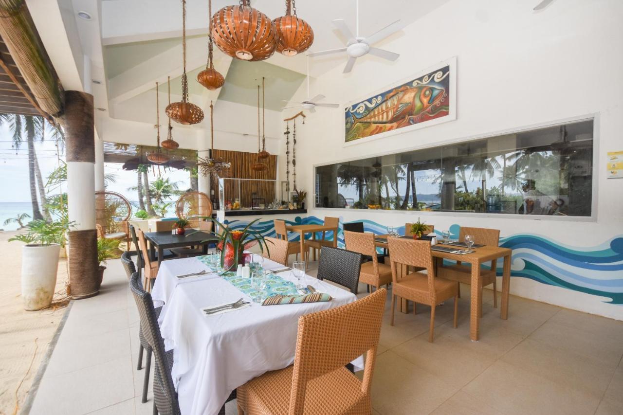 Microtel By Wyndham Boracay Balabag  Екстер'єр фото