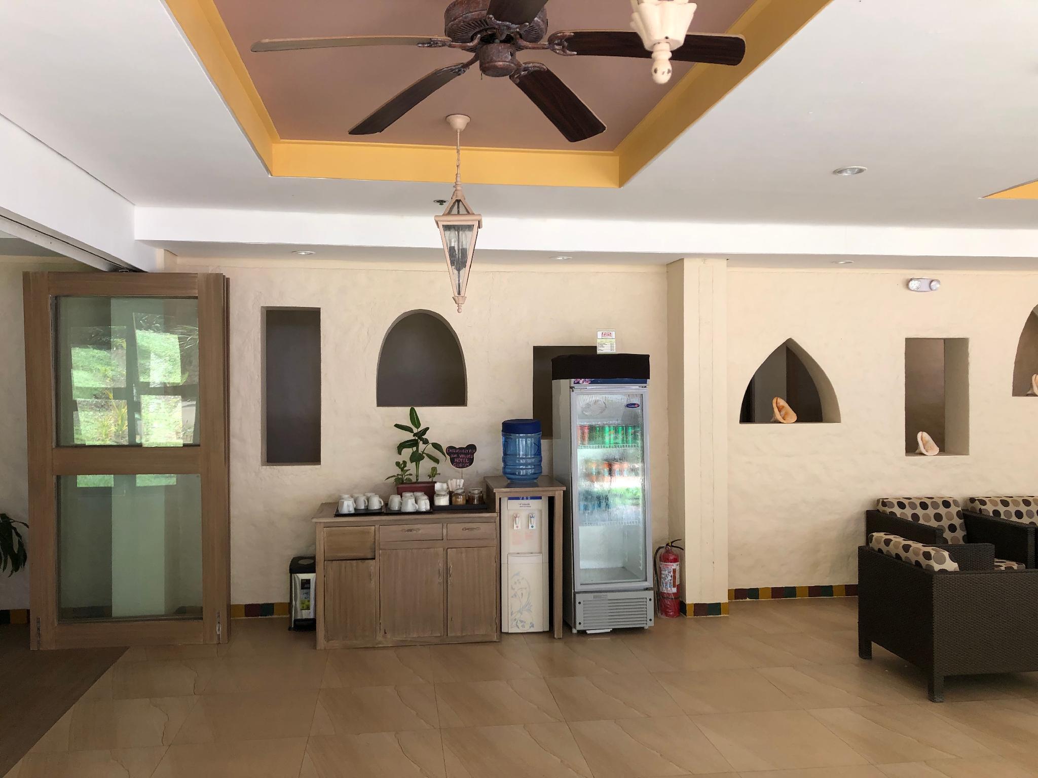Microtel By Wyndham Boracay Balabag  Екстер'єр фото